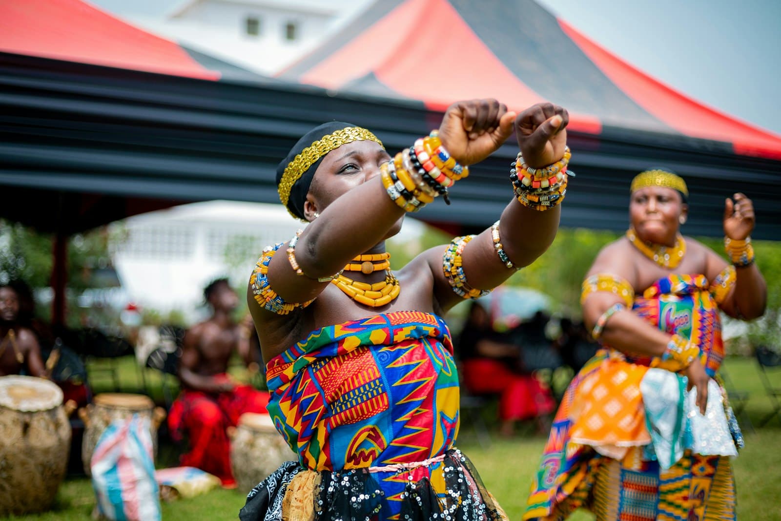 Une danse pendant une fête
